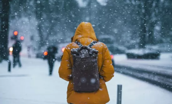 Grand froid et vagues hivernales : comment l’assurance habitation protège réellement les Français cet hiver